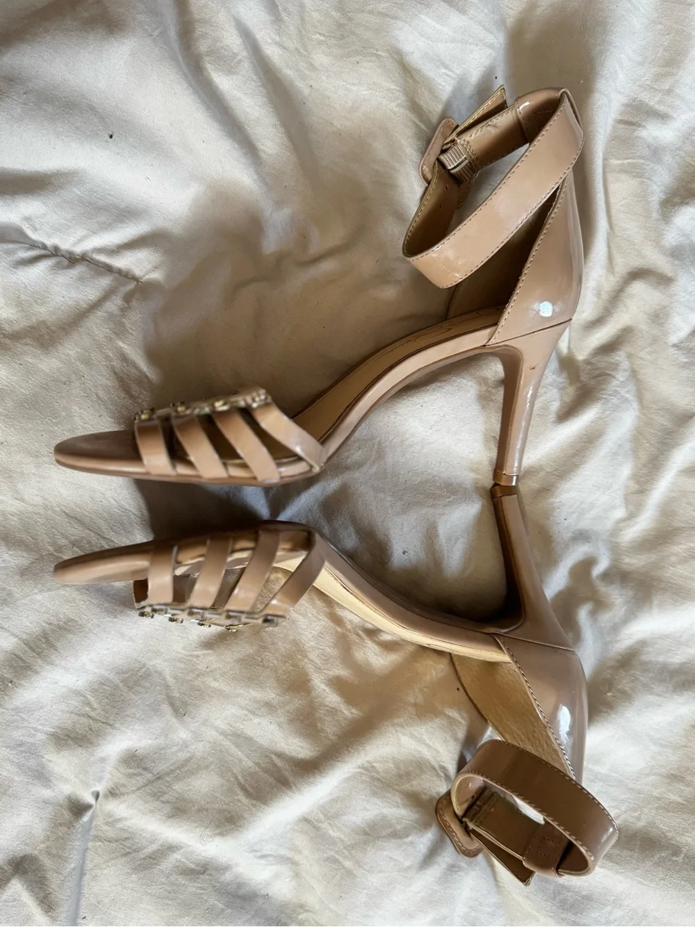 Jessica Simpson Nude/Tan Strappy Ankle-Heel Sandals with Gold Plate